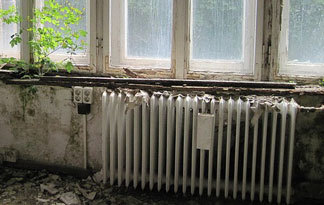 Bild: Heizkörper alt (Badezimmer)