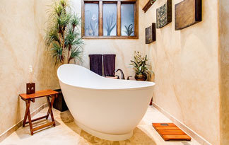 Bild: Freistehende Badewanne (Design und Planung)